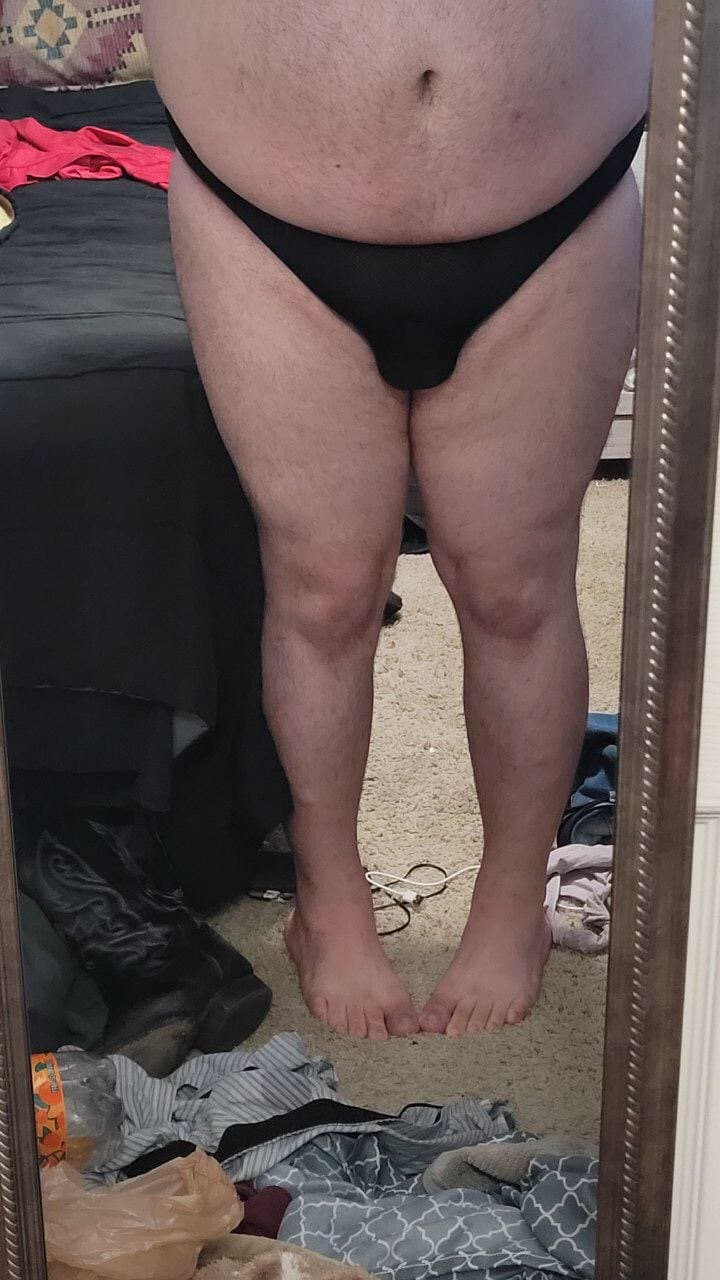 Sissy Reddit Slut Too Embarrassed To Show Mommy, Shows The World. Kik in Comments.