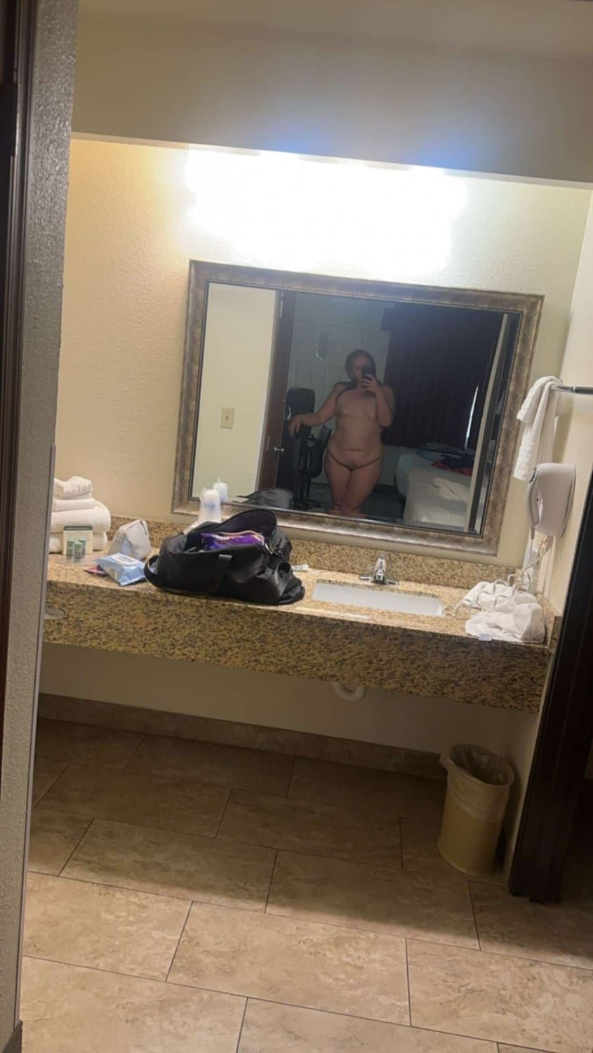 Click to view full size BBW Kaylee