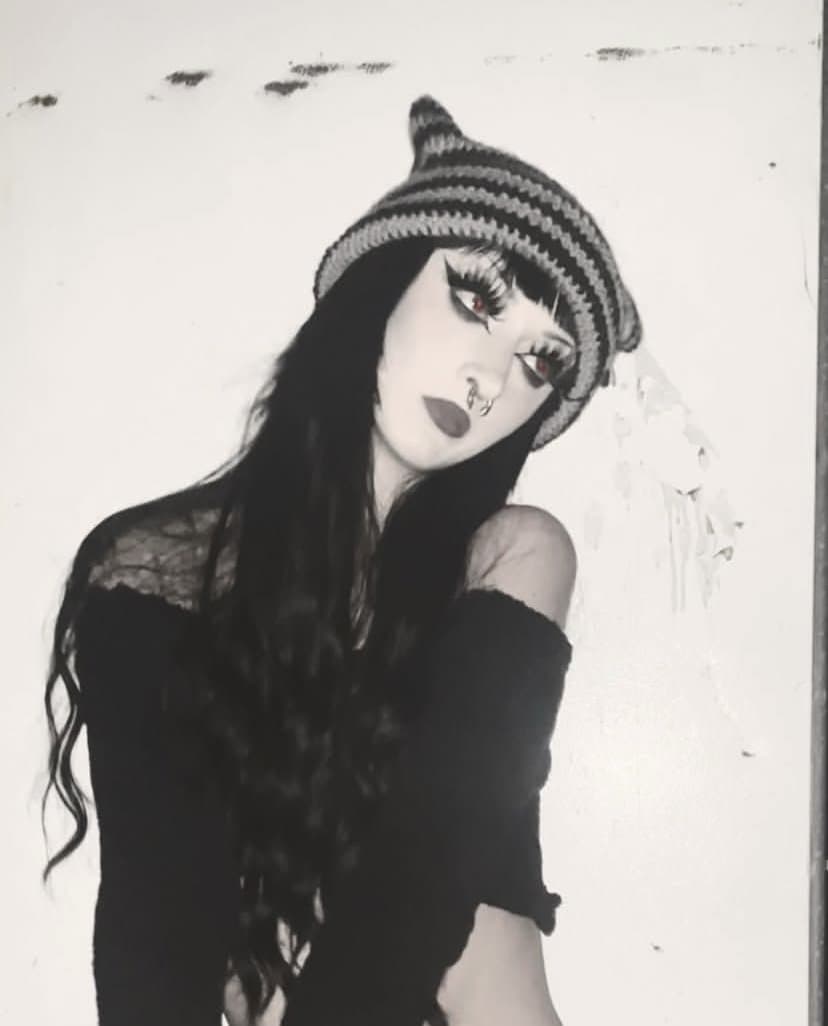 Evan Reed, Petite Goth, Ex OF Content Creator