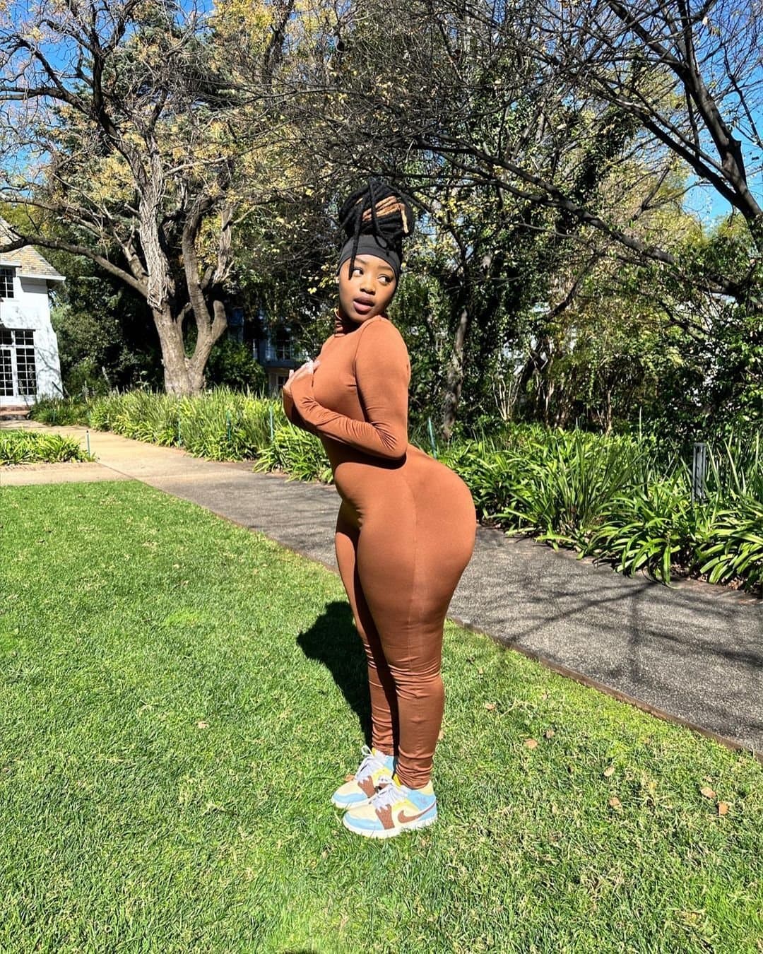 Click to view full size Big Ass South African