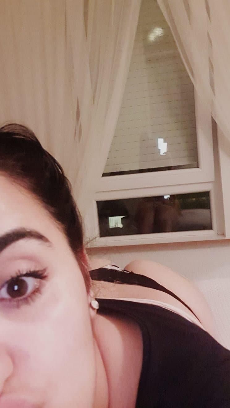 Hijabi Muslim Pakistani Wife Nudes Leaked by Husband