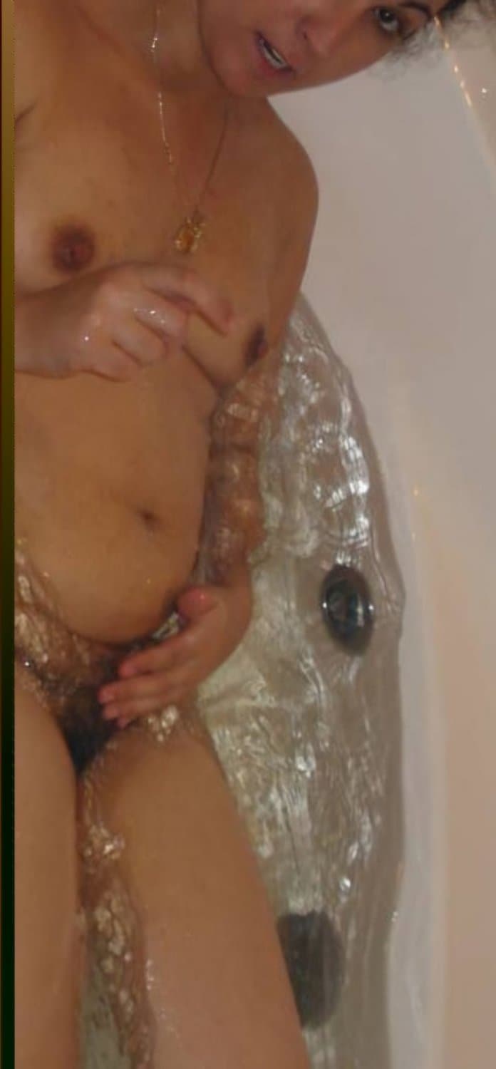 Mature hotwife vcdjjfgujgff368