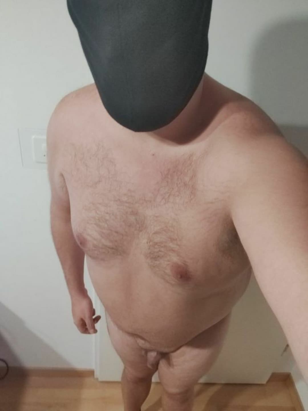 ??mini cock loser sub Marco 30 loves sph and being humiliated! kik: MiniP10