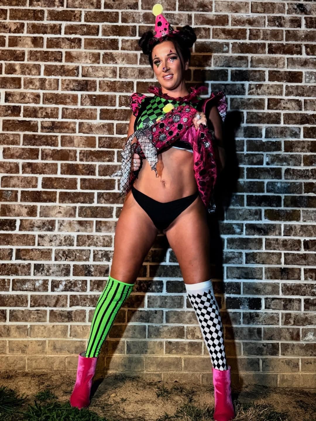 Click to view full size Halloween ? ? Sluts