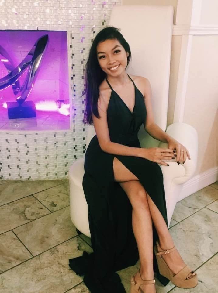 Christina aka tinytina 25yo,Asia, Chinese, USA need some cum. For same treatment Kik JamesDenker85