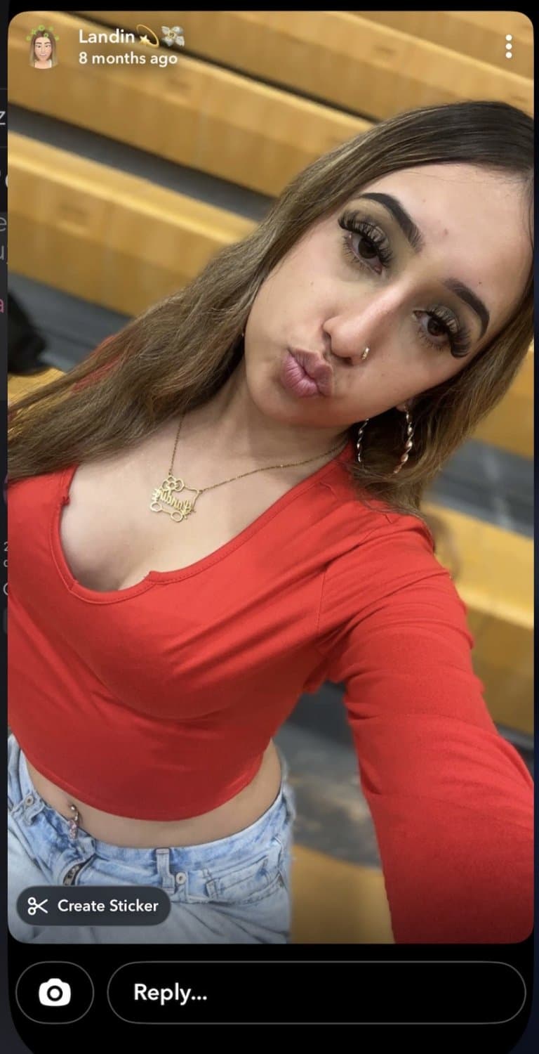 Landin wha can you guys get outta her little freaky hoe