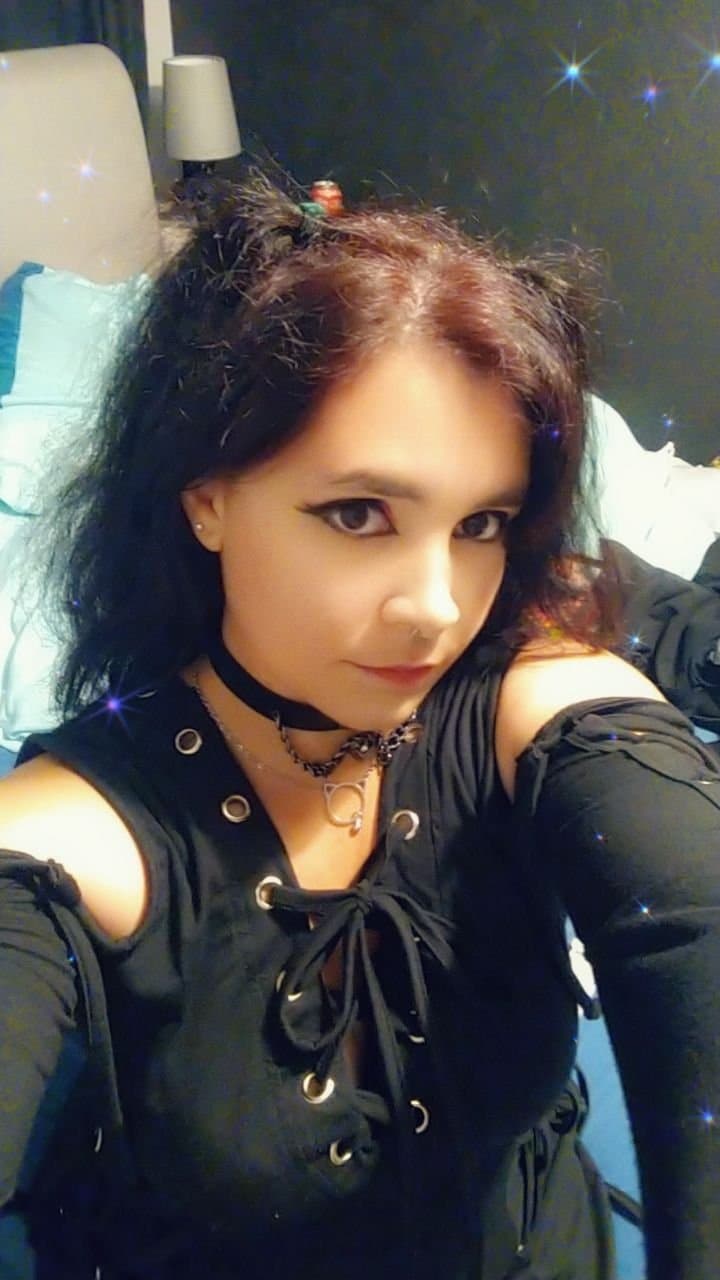 A cruel BM means my own gf Kenna has to be up for an hour, so big cocks can enjoy her.