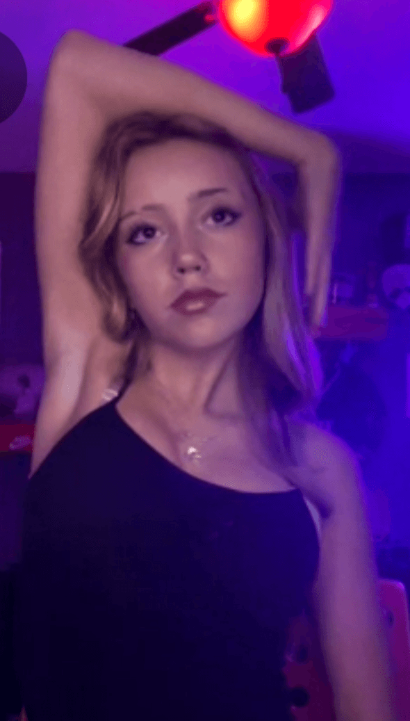 Armpit for days