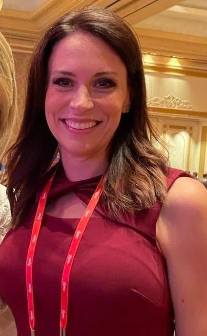 Christian politician Tudor Dixon has massive mommy milkers. This hot slut whores herself for votes