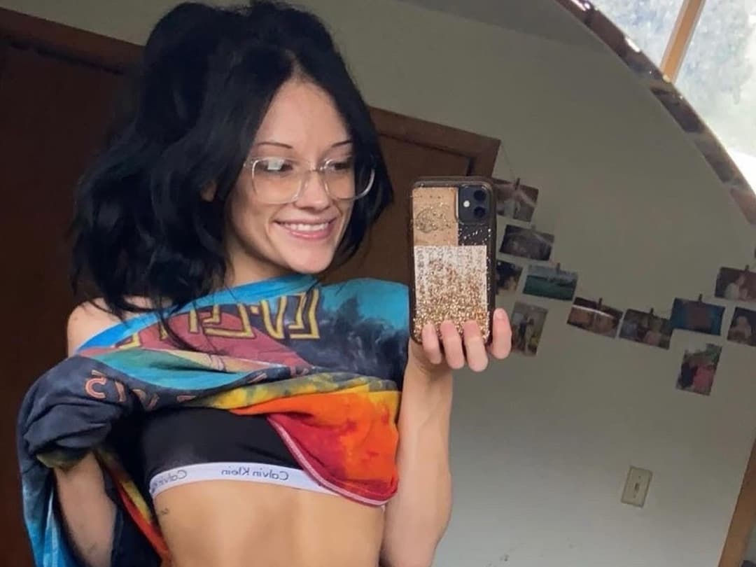 failed camgirl pisswhore throatfuck