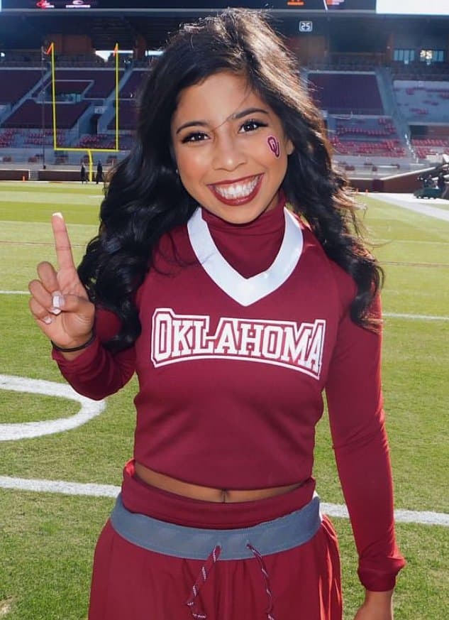 Tight Tiny College Cheerleader Georgie (Bikini)(Uniform)