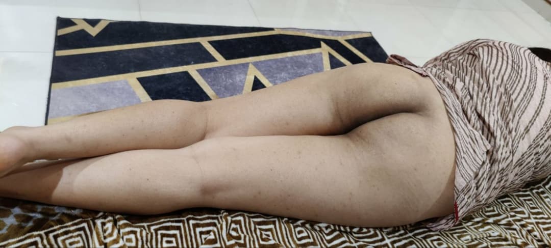 Shy Muslim Housewife shows off her big tits