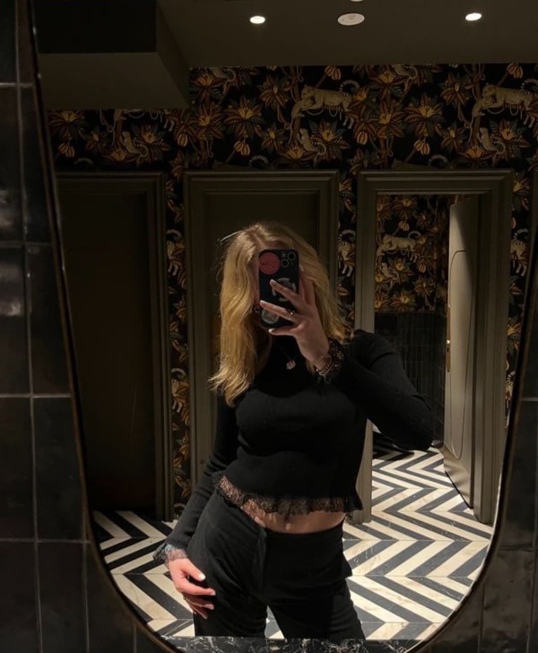 Blonde Rich fucktoy to breed (dm for more)