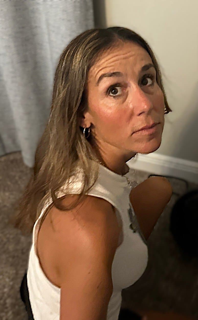 Milf with a face for sucking dick