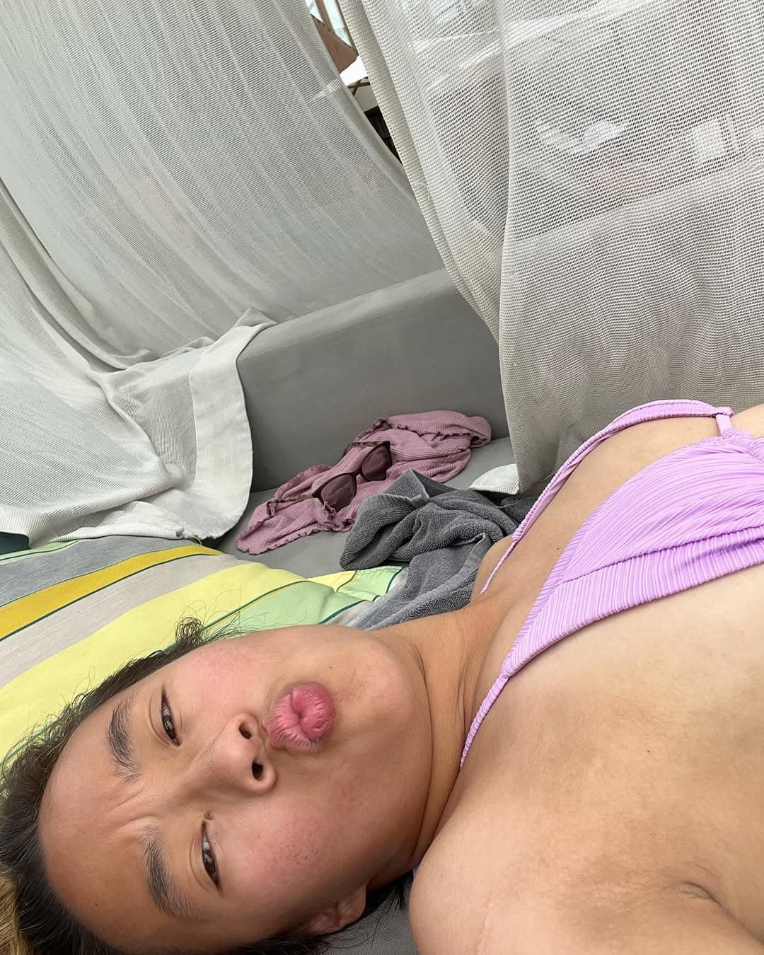 ?? Sydney, asian try on haul girl showing body in bikinis (șÿďńëÿķöņġ1)