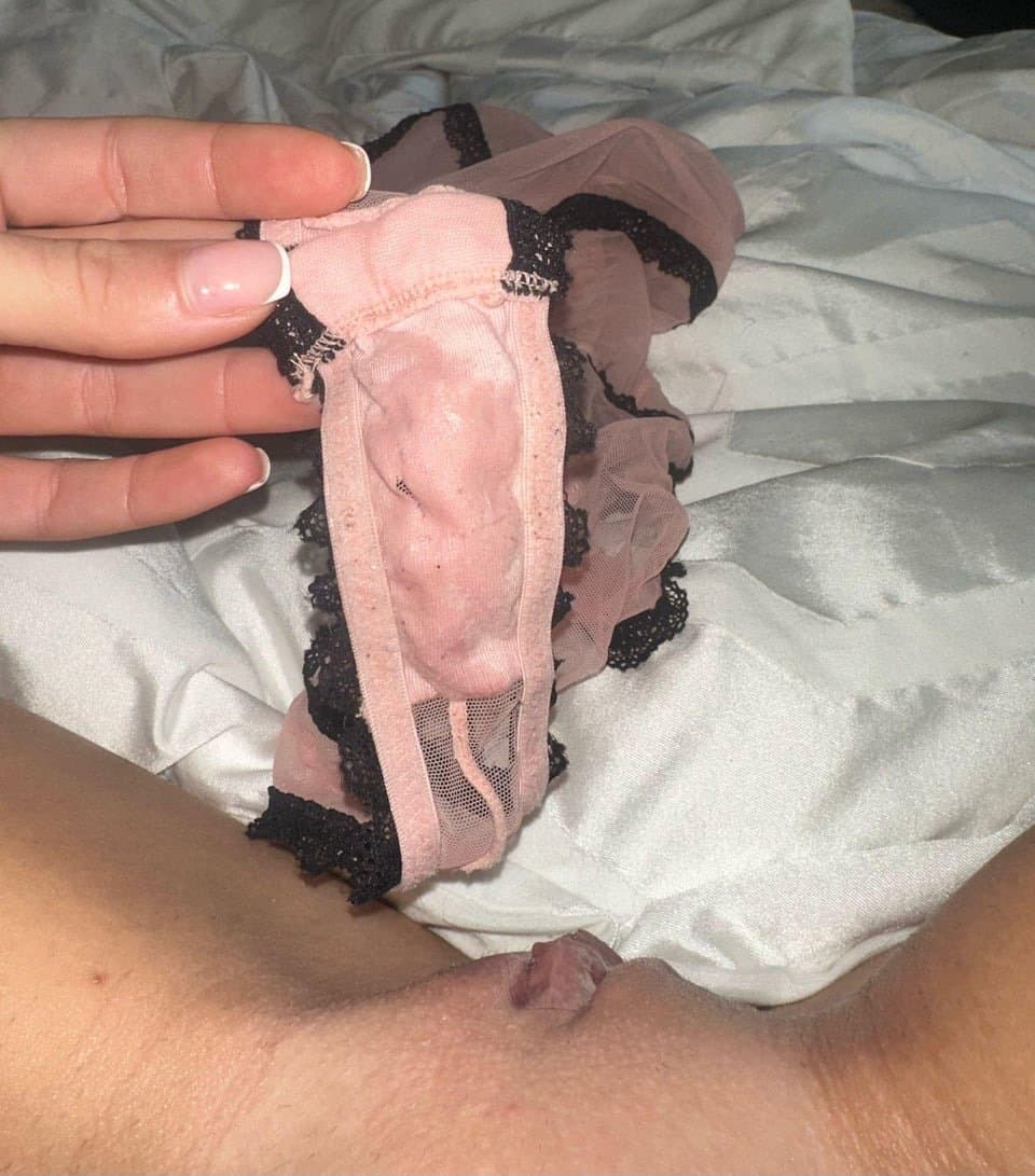 I fucking love fingering myself ????