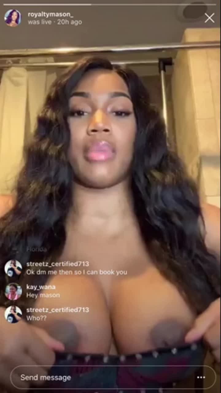 Click to view full size CELEBRITIES Nipple Slip IG Live (Cardi B, Halle Bailey, Megan Thee Stallion...)