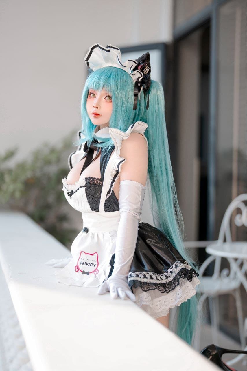 Sayo Momo Nikke Cosplay
