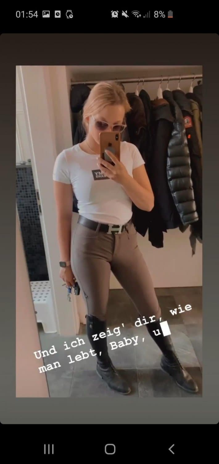 German Cumslut Sophie Iv. 21 Jahre alt aus Nrw