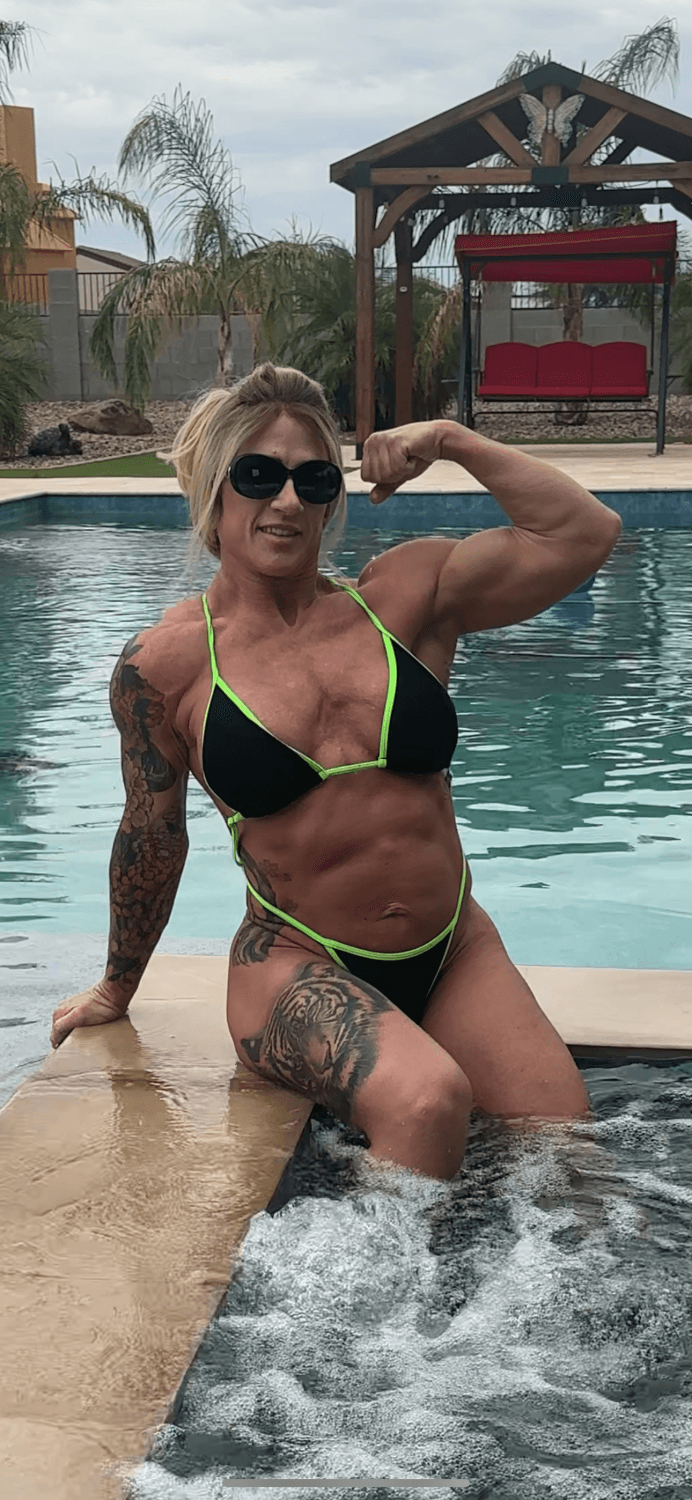 I know you like nicely shaped bodies like mine