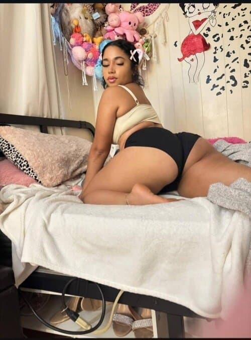 Fresh dominican teen has an astronomical booty