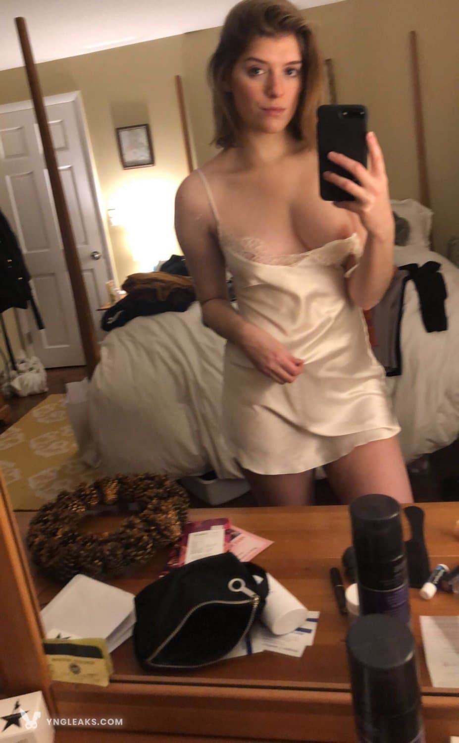 Click to view full size Jayne