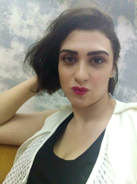 Beautiful and attractive Iraqi wife7771