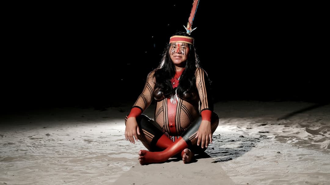 Click to view full size Boudoir Maternity Shoot ? Indigenous Edition