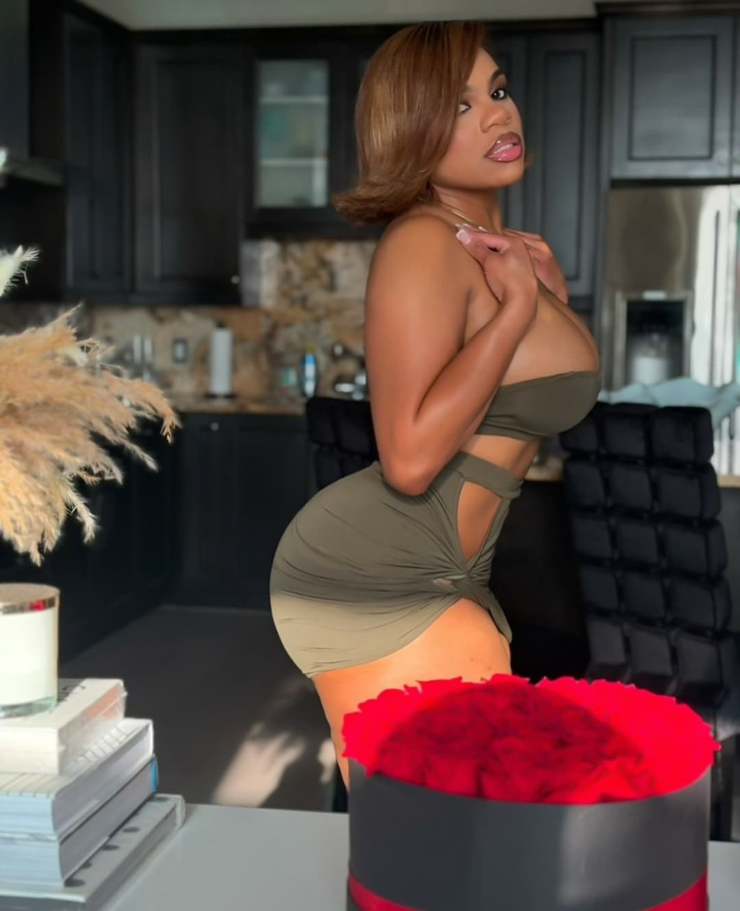 Dominique Chinn Gostosa