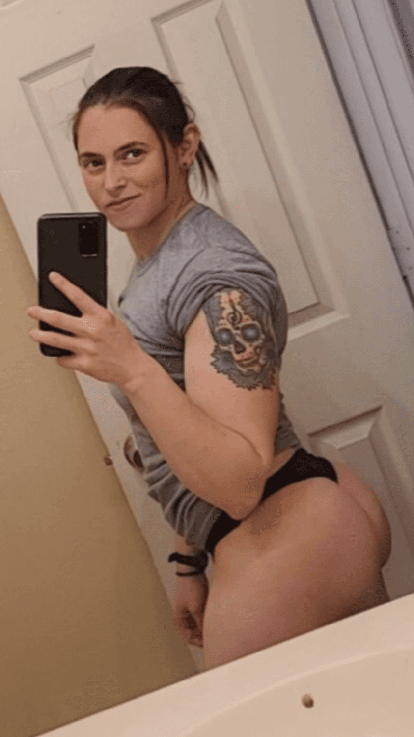 Bull Dyke Dominant Butch with a PHAT ass and a tight cunt