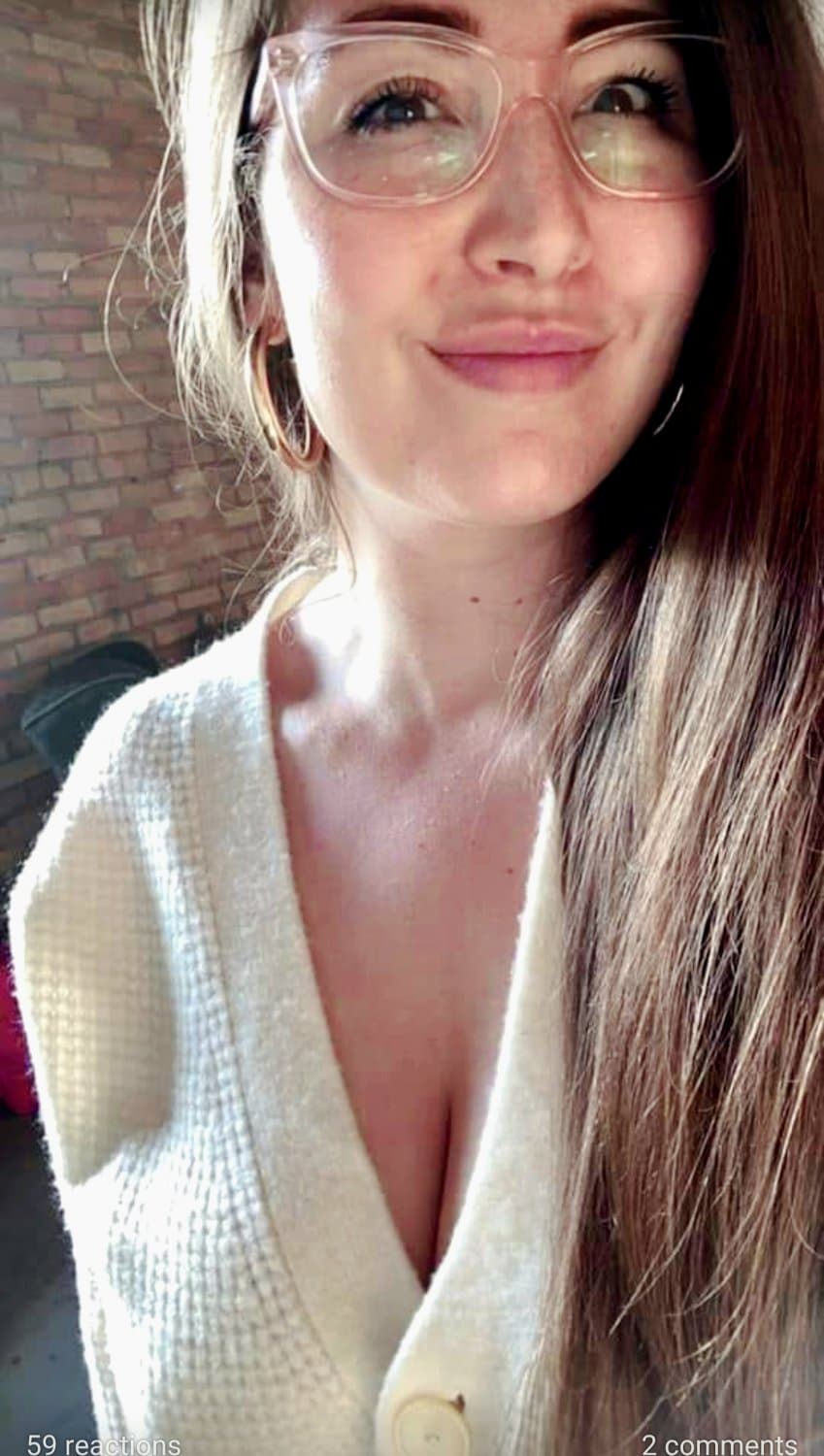 Alex Smith should cum to Theta Chi, take her clothes off, let us suck her tits n fuck all her holes