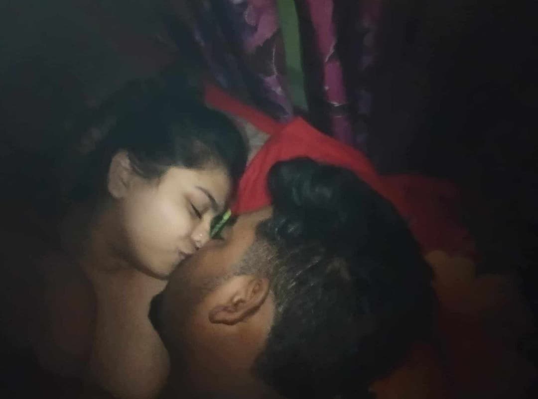 Sweet desi girl sucking her bf and pissing for him