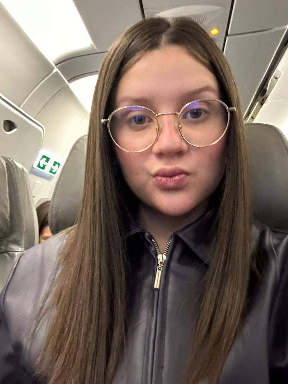 hot white brunnete, leaked