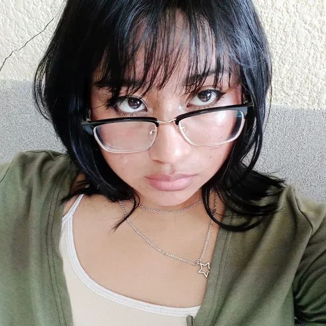 Adeline scarlett de 19 años zorrita introvertida de coahuila de el tecnológico