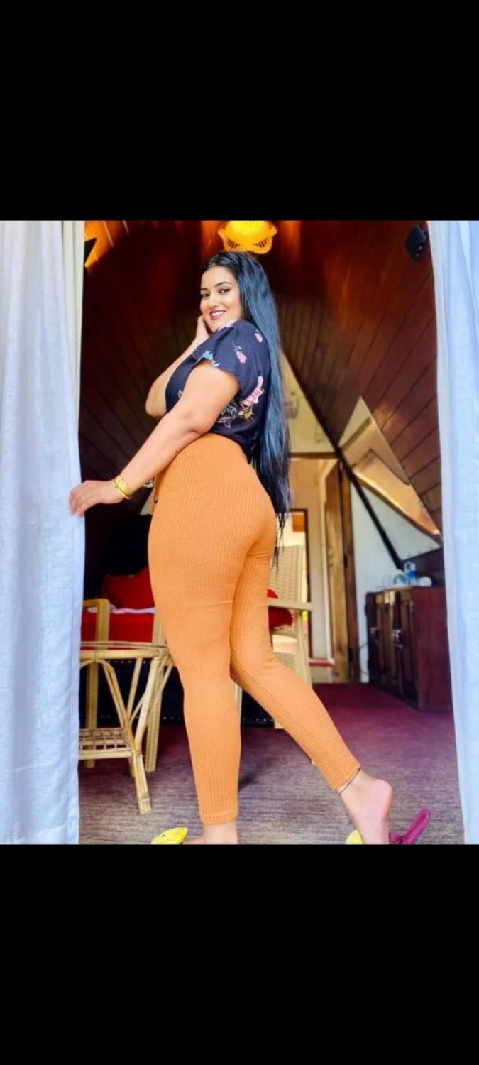 Akanksha Fan Club, 27, Australia