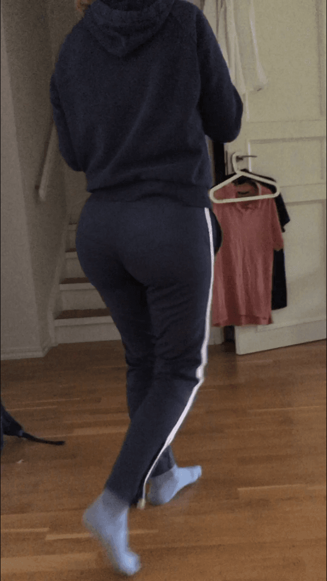 My Moms Ass Creepshots (Your Favorite Pants)