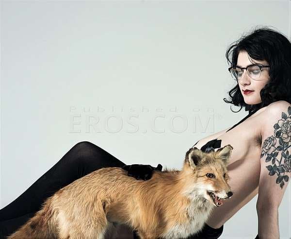 Ms Rosie Wilde (Ms Rosie Levine) nude (3)