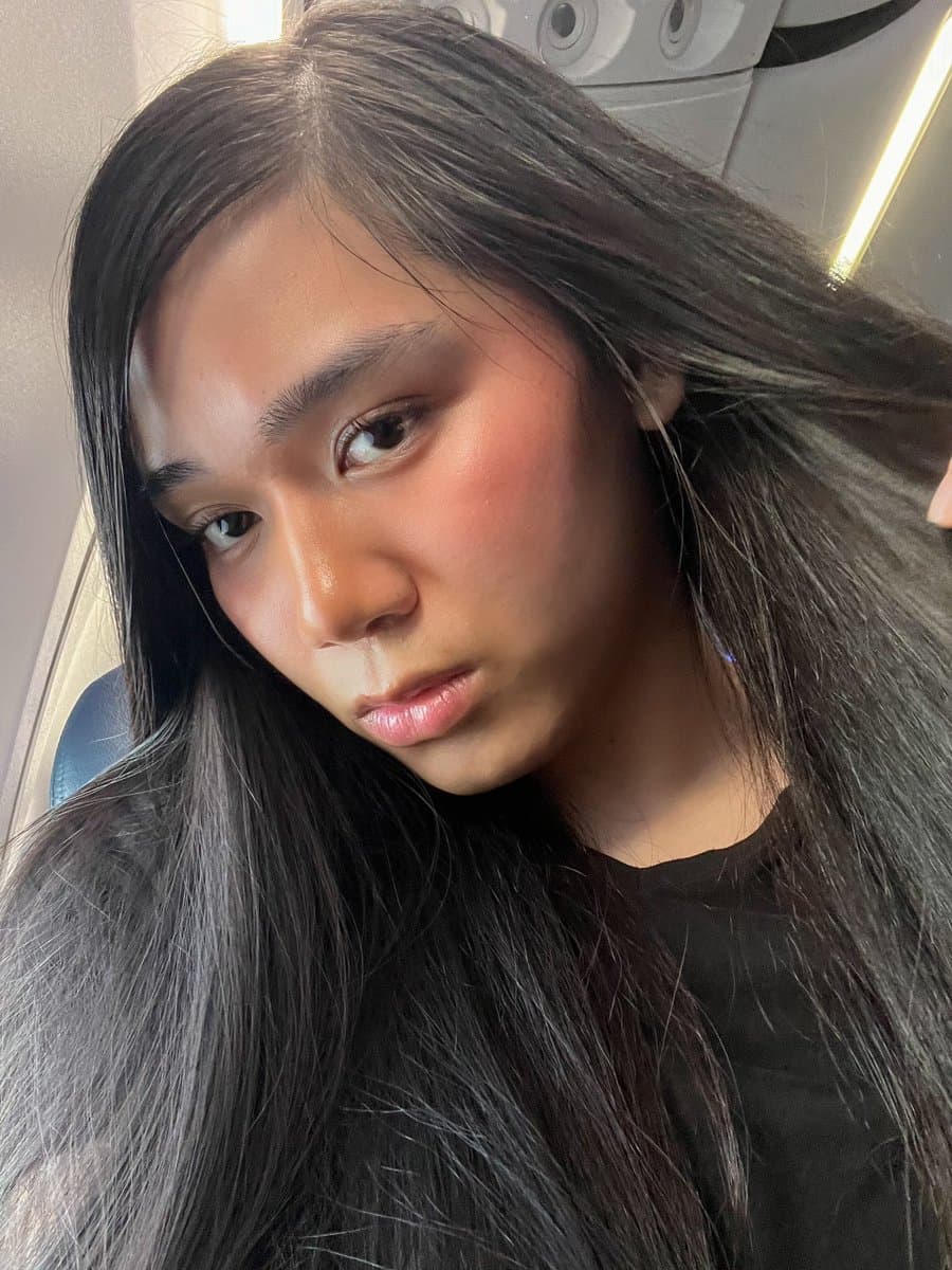 [FURRY] ??? vietnamese nonbinary femboy with a cute face (ņöväfłüffÿħüşķŷ)