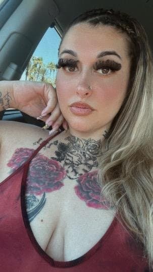29 year old tattoo bfw Mariah Escort that I f yesterday good head head and doggy throat big p