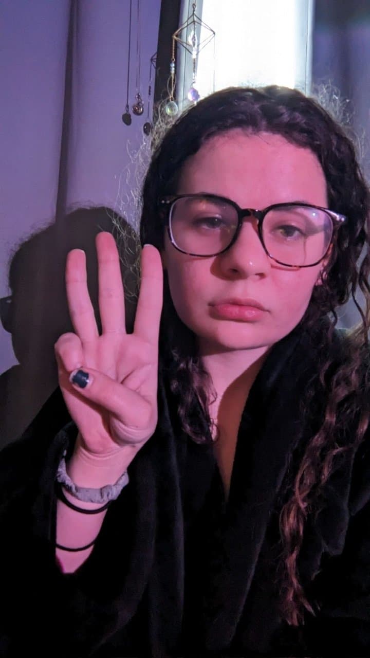 Slave enjoys punishment