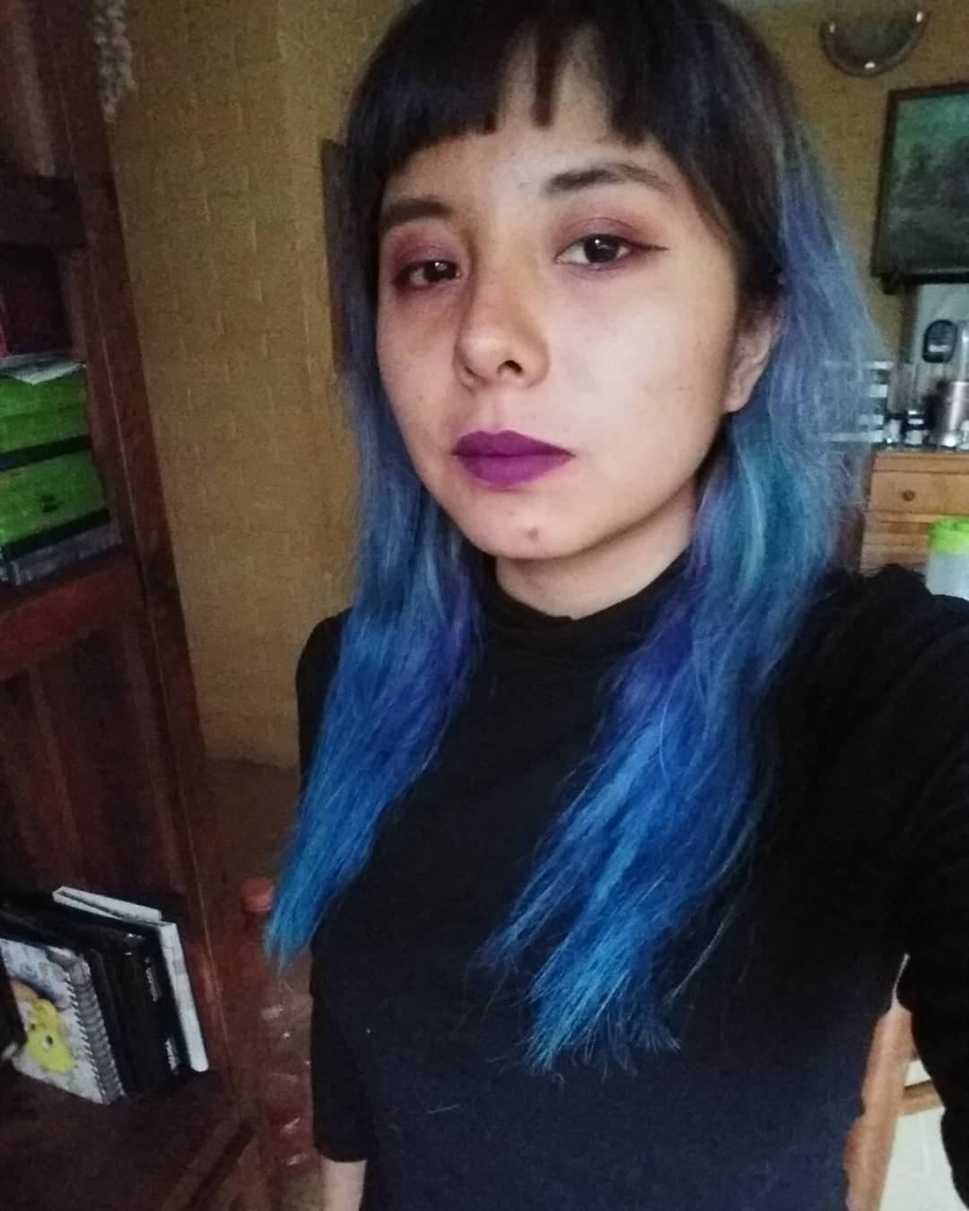 una feminazi enojada con los hombres, pero como le encanta la verga!