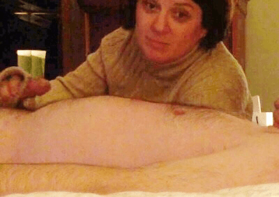 Younger  Denise the pleaser MILF