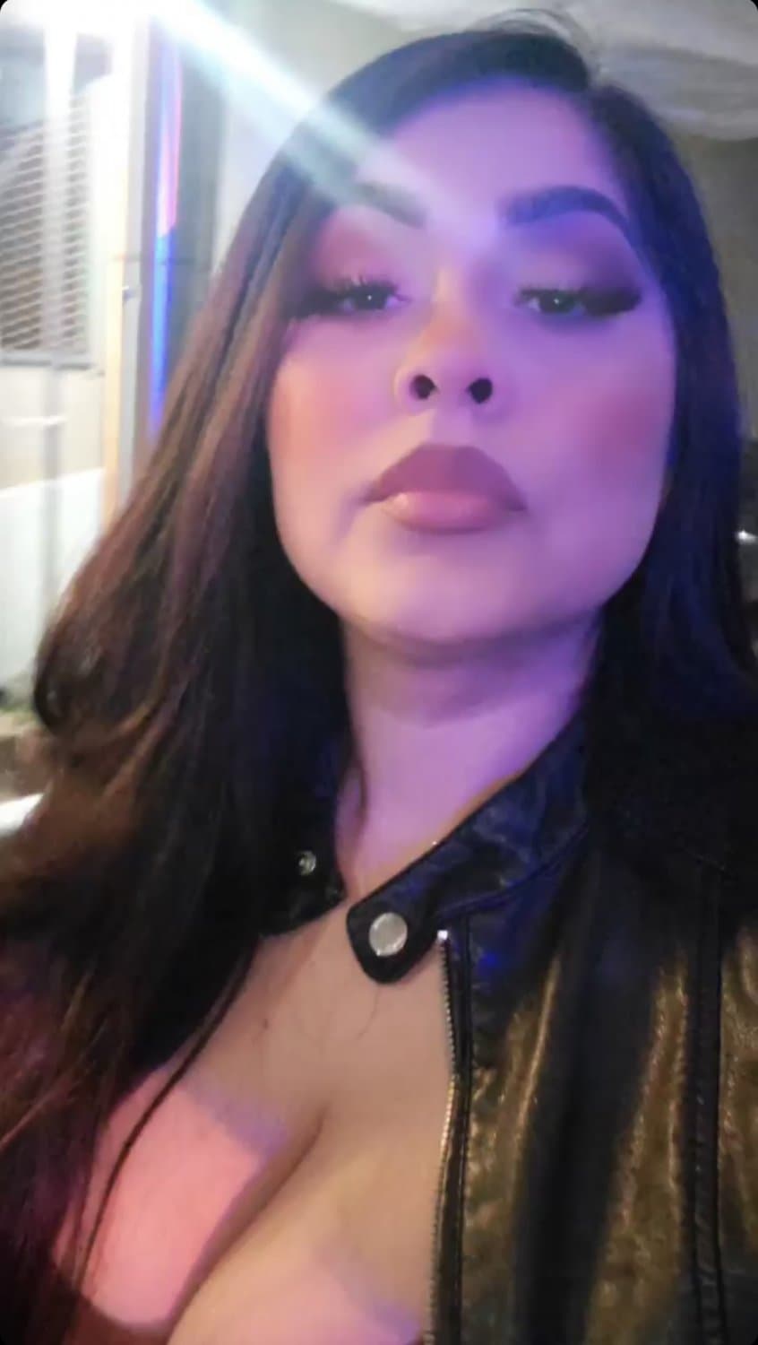 I love this thick Latina milf with big tits