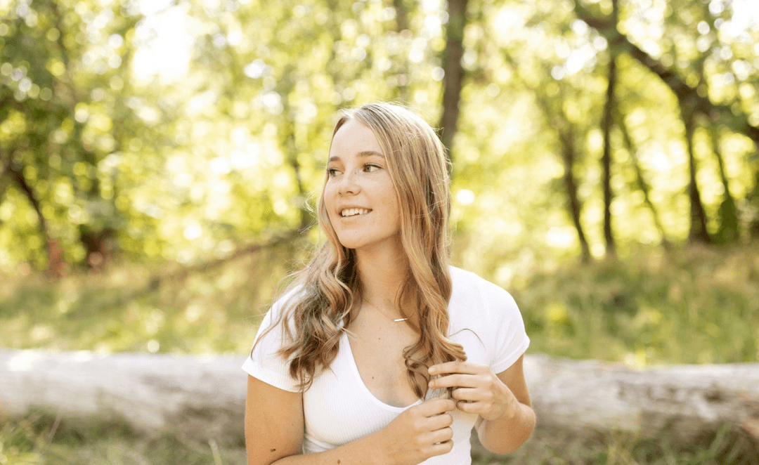 College athlete Regan needs your cum ?