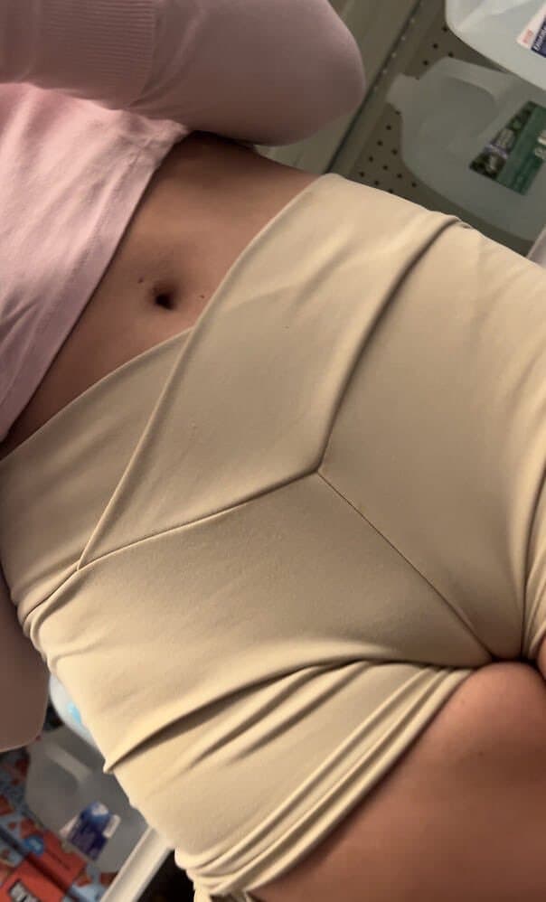 Click to view full size BLONDINE