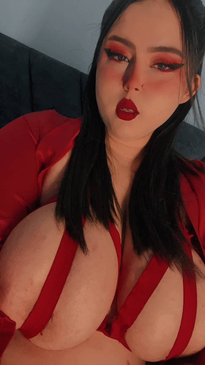 my tits and my body are very restless today, I need you...?http://es.stripchat.com/Karmilla_Rosse
