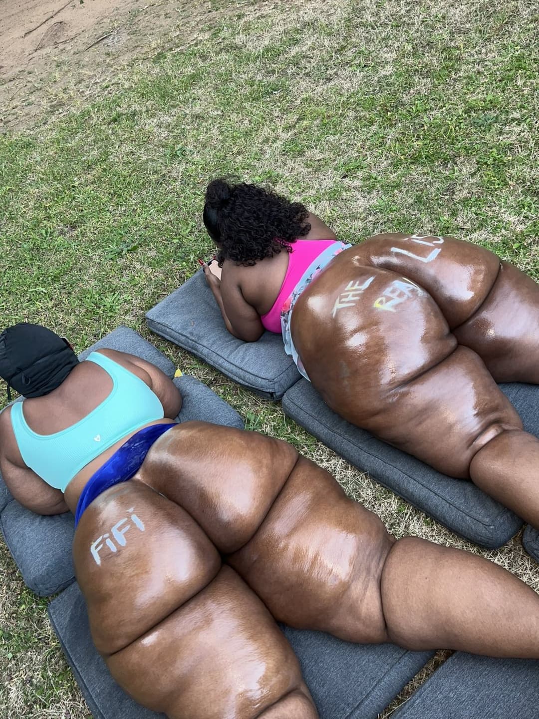 Click to view full size The Real Liso and Friends Promos and Pics