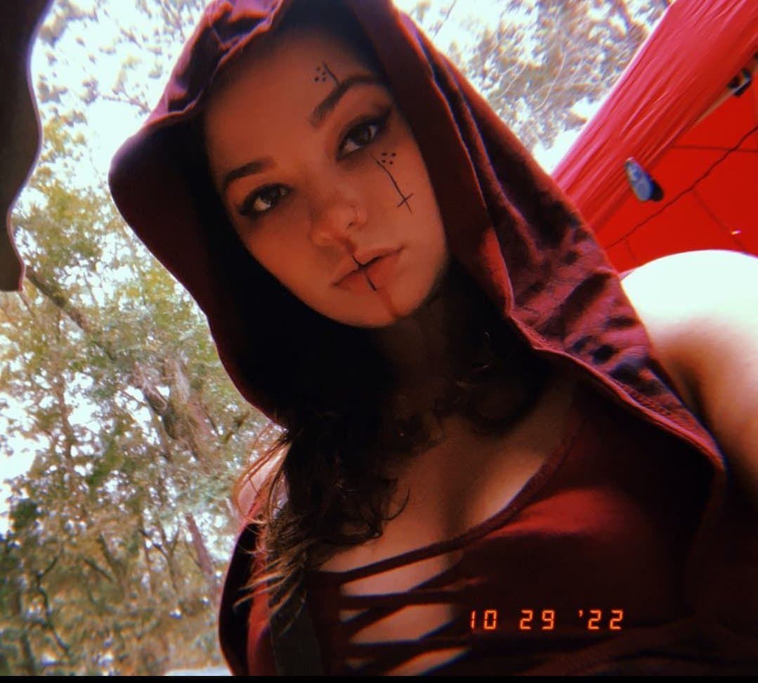 Filthy hippie festival slut Jordan