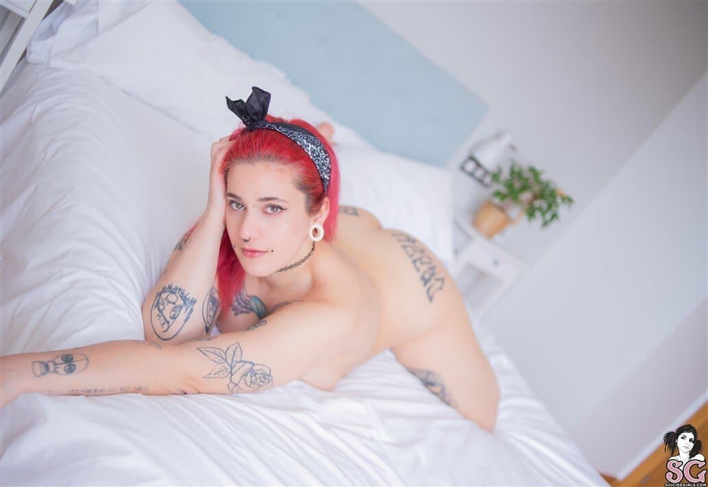 Heiwa - Amore De Puerto (Suicide Girls)
