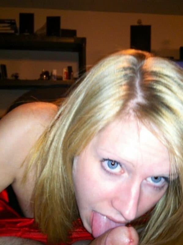 Click to view full size Webslut renowned Stacie R., forever wank fodder on the ?..??